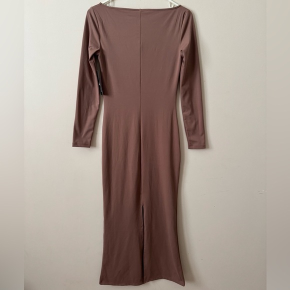 Wild Fable NWT Women’s Long Sleeve ButterBliss Maxi Bodycon Dress Dark Taupe - Picture 8 of 9